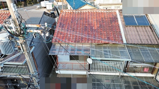 連棟住宅の屋根全体