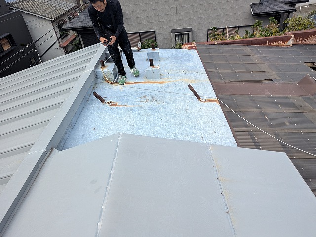 陸屋根全体の防水劣化