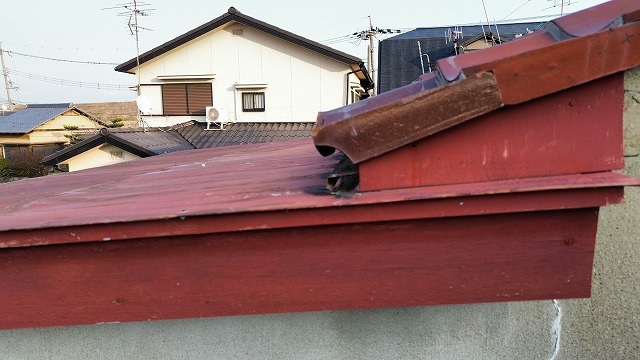 先端部の板金納まり