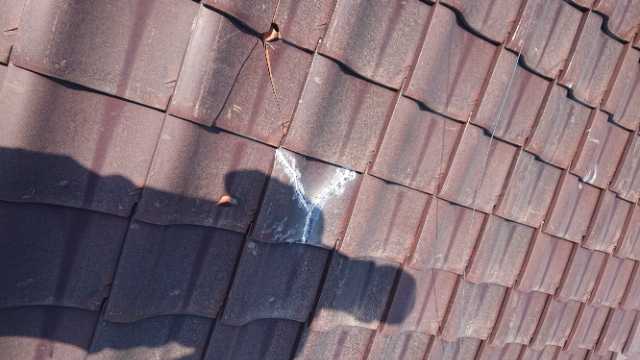 補修跡のある屋根瓦