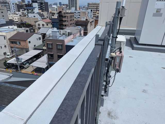 設備まわりの屋上面