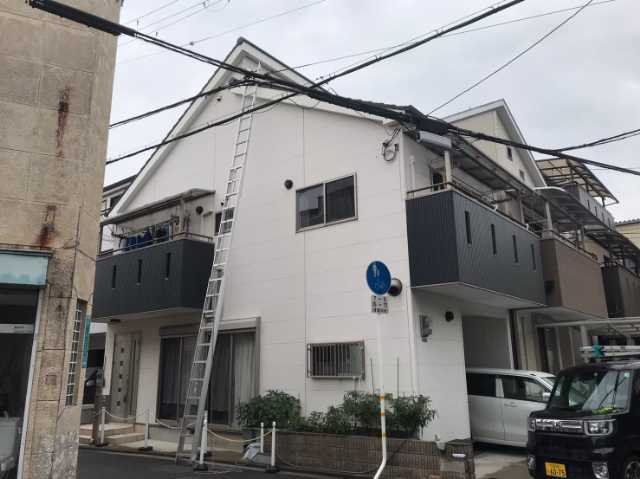 京都市右京区で割れ・欠けが進んだ屋根を調査し屋根葺き替えをご提案した現場
