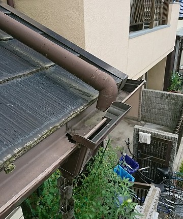 破損した集水器まわり