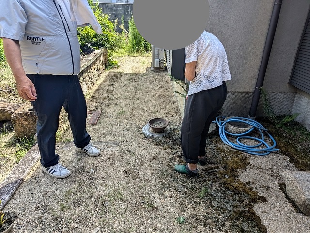 雨水ますの詰まり確認
