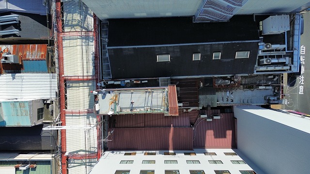 京都市山科区で防水調査、屋上全体の汚れや不要物、金属部の錆びを確認した現地の状況