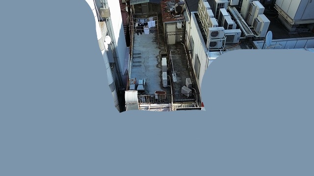 京都市山科区で大雨時の雨漏り調査、屋上防水の劣化と笠木まわり・金属屋根の錆を確認